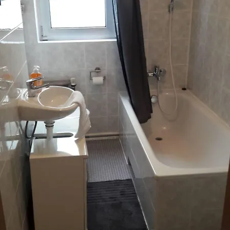 Gz Bornheim بيت شباب *