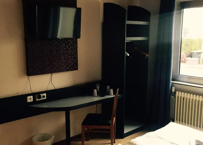 Vandrerhjem Gz Bornheim *